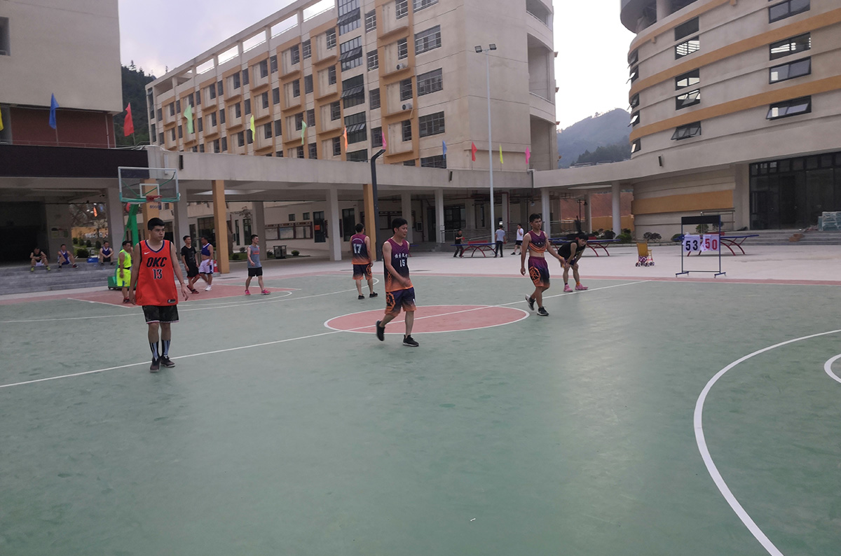7.7与东兰深圳龙华小学篮球赛(图2)